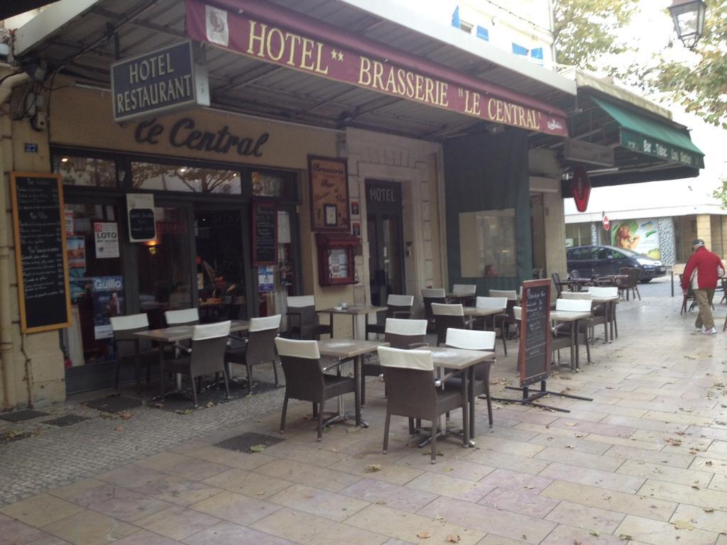 Hotel Restaurant Le Central Chateaurenard Ngoại thất bức ảnh