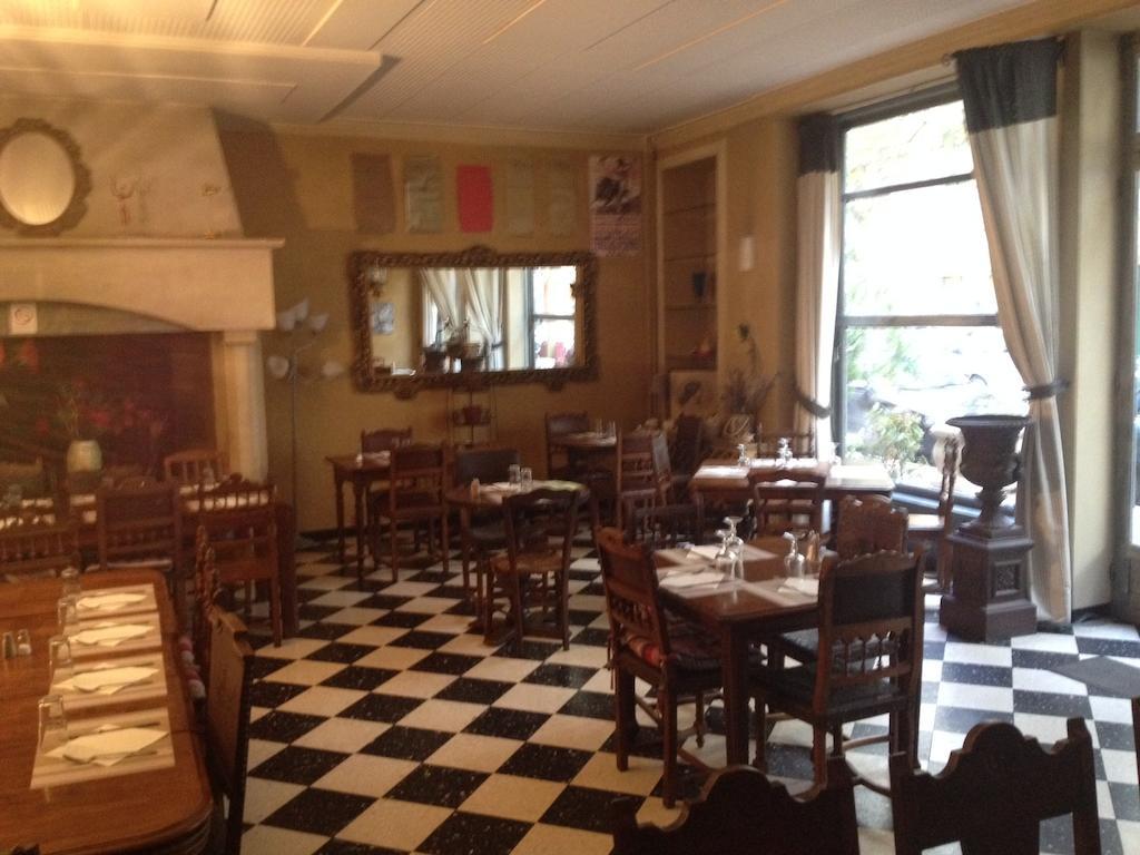 Hotel Restaurant Le Central Chateaurenard Ngoại thất bức ảnh